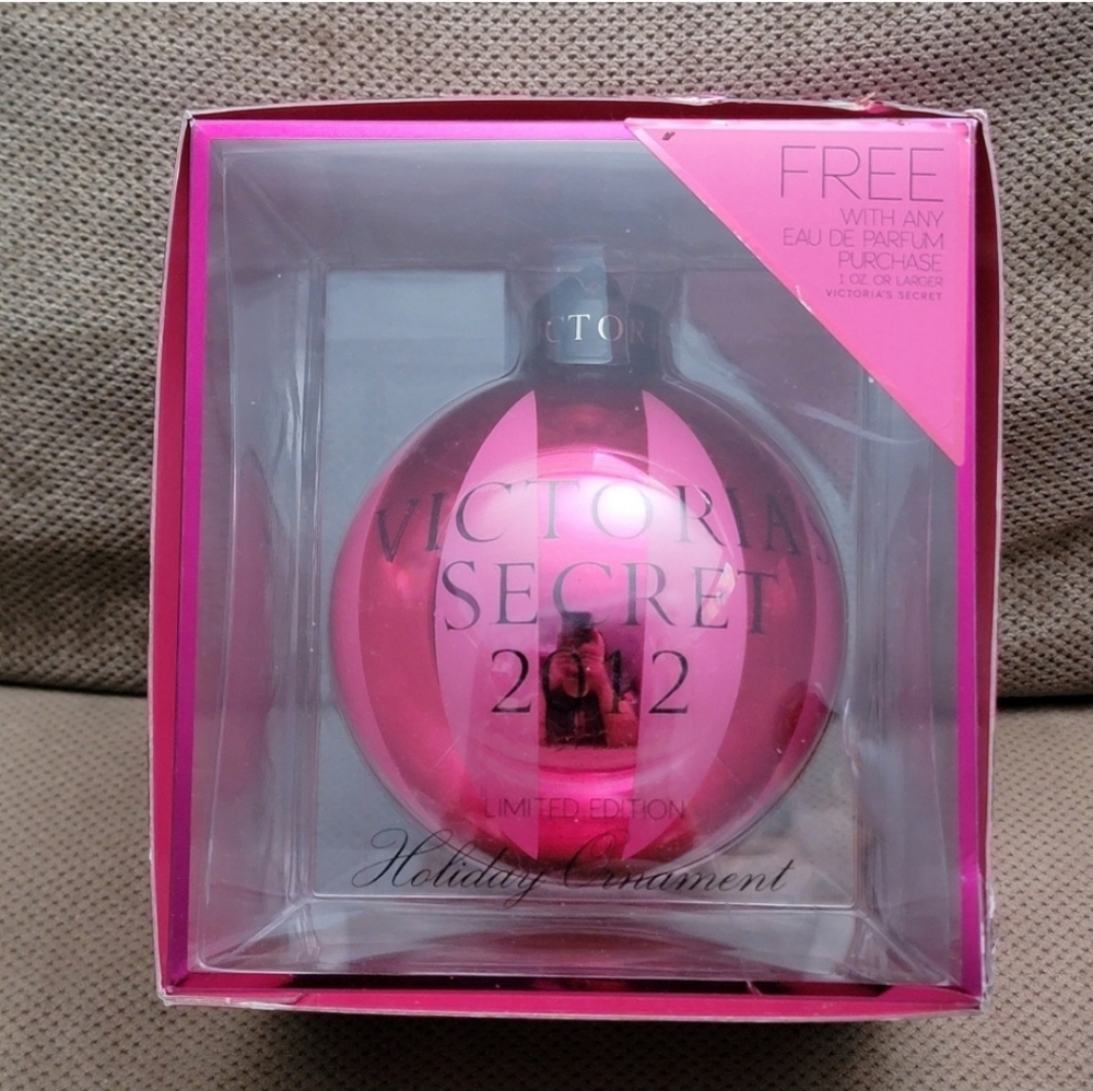 Victoria's Secret 2012 limited edition collectible ornament
